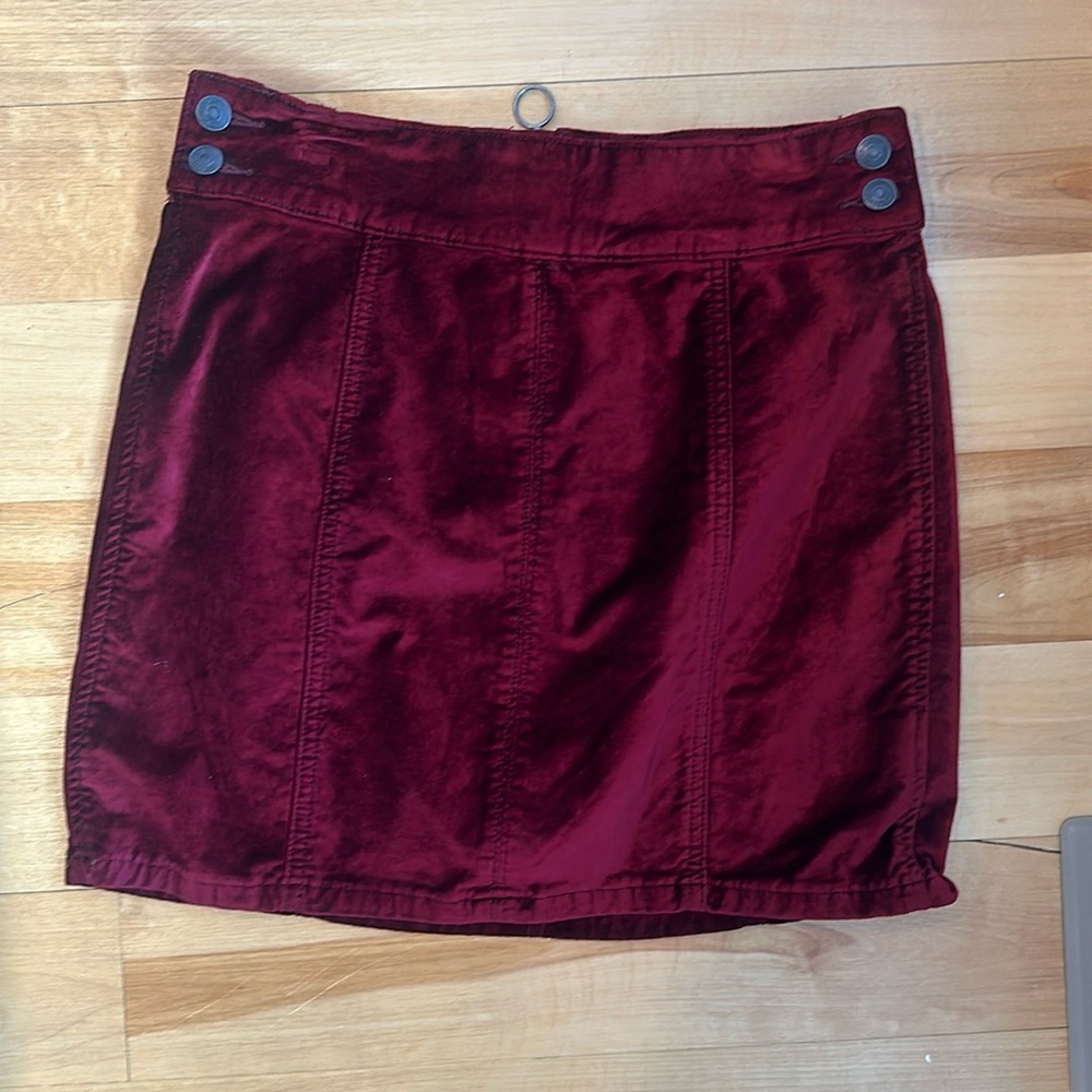 Free people crushed velvet mini skirt with zipper back